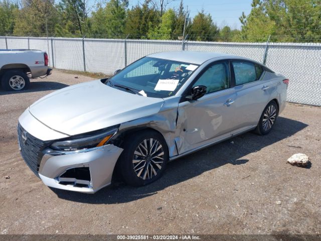 1N4BL4DV4RN337399 Nissan Altima Sv Fwd
