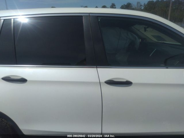 5FNYF5H1XJB024689 Honda PILOT LX