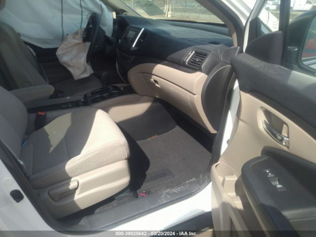 5FNYF5H1XJB024689 Honda PILOT LX