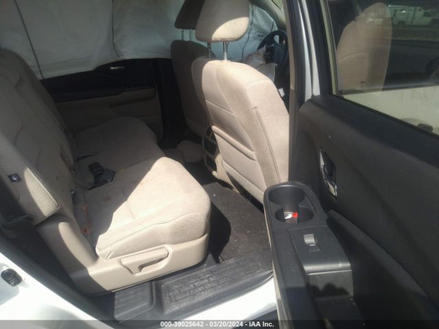 5FNYF5H1XJB024689 Honda PILOT LX