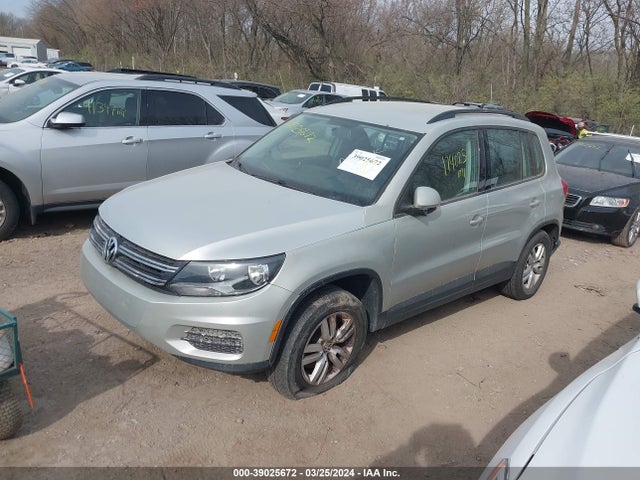 WVGAV7AX7FW594842 Volkswagen TIGUAN S
