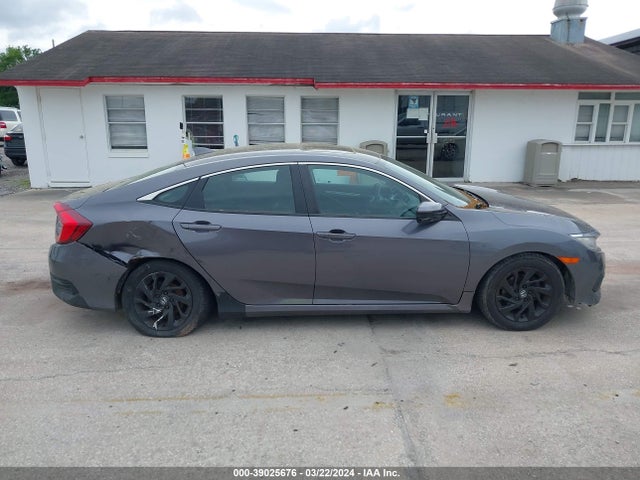 Honda CIVIC EX 2017 19XFC2F77HE218523 Image 13