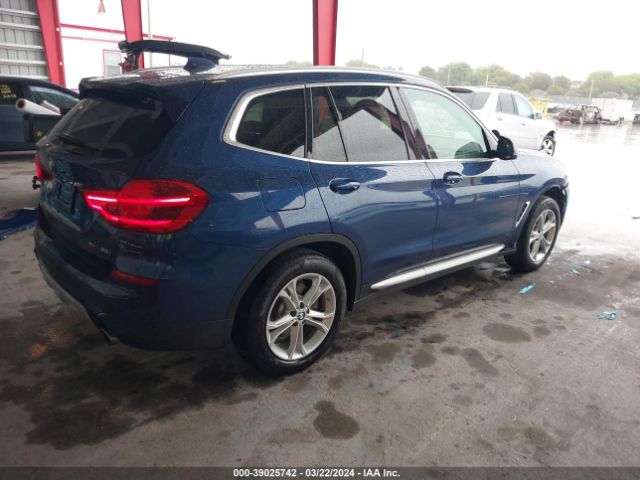 5UXTR7C59KLR52689 BMW X3 Sdrive30i