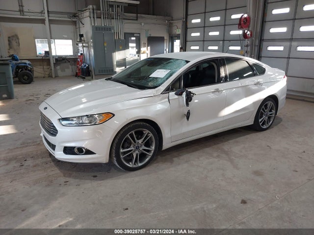 Ford Fusion Titanium 2016 3FA6P0D90GR112005 Image 2