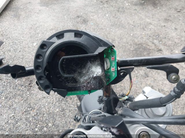 2005 YAMAHA FZ6 JYARJ08E95A003271 Photo 6