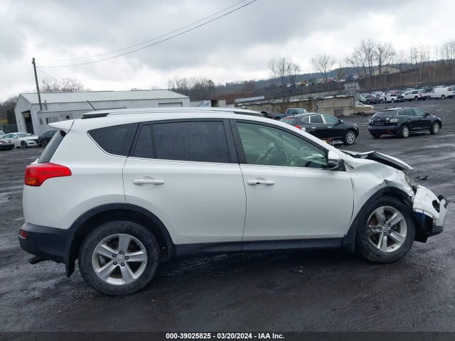 Toyota Rav4 Xle 2014 JTMRFREV4ED064833 Image 13