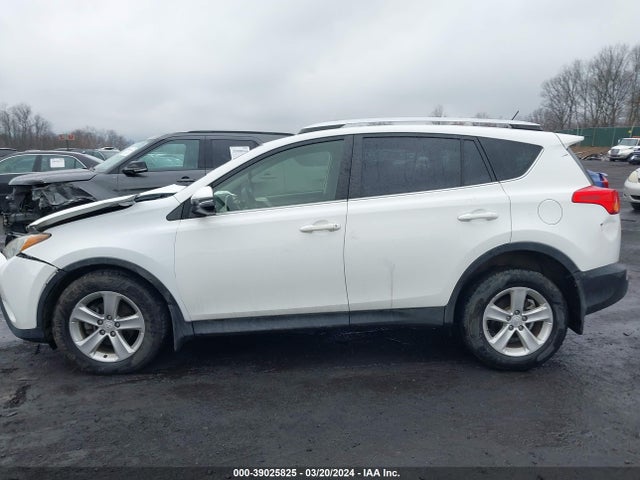 Toyota Rav4 Xle 2014 JTMRFREV4ED064833 Image 14