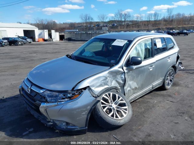 JA4AZ2A32JZ004007 Mitsubishi Outlander Es