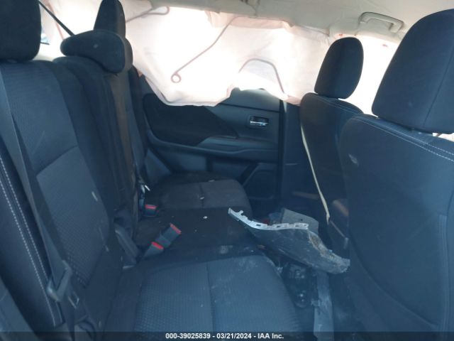 JA4AZ2A32JZ004007 Mitsubishi Outlander Es