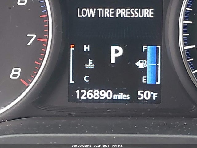Mitsubishi Outlander Se 2018 JA4AZ3A31JJ001989 Image 16