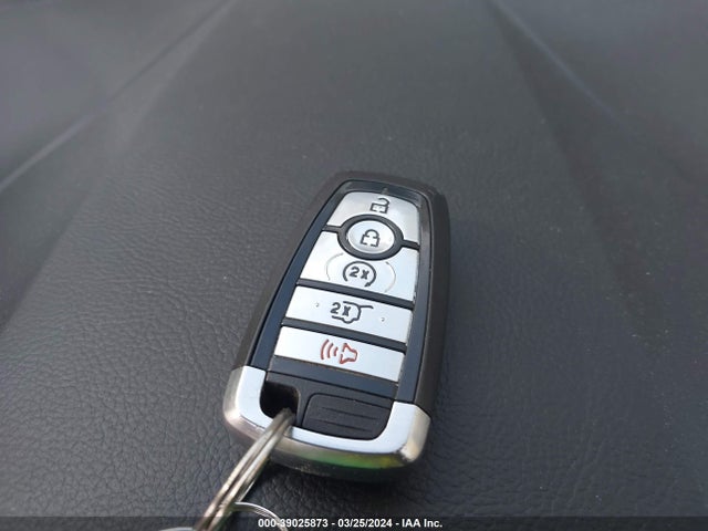 Ford EDGE SEL 2022 2FMPK4J92NBA23634 Image 11