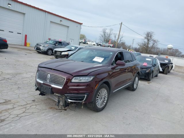 2LMPJ8J9XKBL48204 Lincoln Nautilus Standard