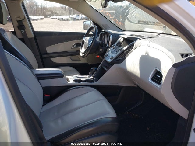 Chevrolet Equinox Premier 2017 2GNALDEK5H1546331 Image 5