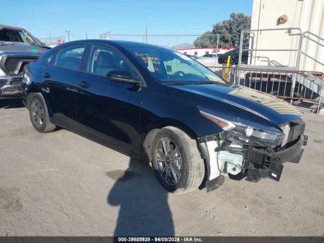 3KPF24AD9PE508515 KIA Forte Lxs