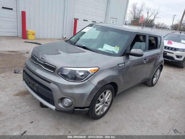 KIA SOUL + 2019 KNDJP3A51K7698219 Image 2