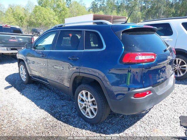1C4PJLCB8JD552446 Jeep Cherokee Latitude Fwd