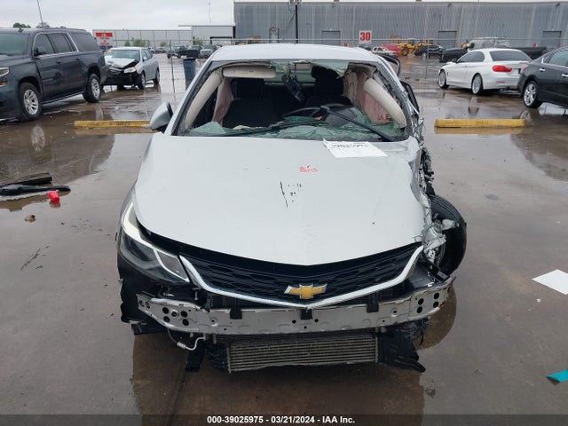 Chevrolet Cruze Lt Auto 2018 1G1BE5SM6J7110785 Image 12