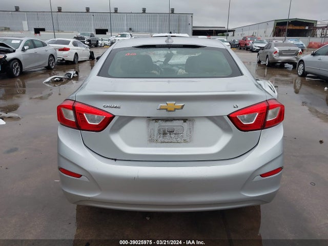Chevrolet Cruze Lt Auto 2018 1G1BE5SM6J7110785 Image 16