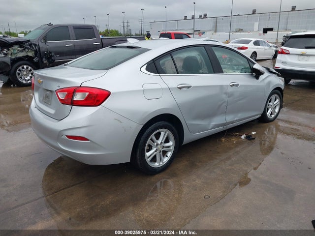 Chevrolet Cruze Lt Auto 2018 1G1BE5SM6J7110785 Image 4