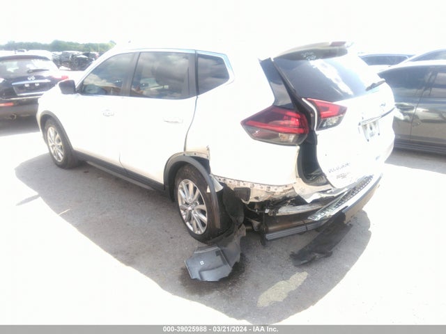 Nissan ROGUE SV 2018 KNMAT2MT5JP615082 Image 3