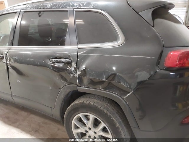 Jeep Cherokee Latitude 2016 1C4PJMCB9GW182577 Image 15