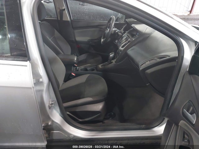 Ford FOCUS SE 2014 1FADP3F21EL309902 Image 5