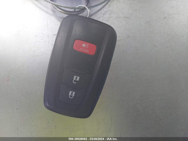 Toyota C-HR XLE 2019 NMTKHMBX5KR069445 Image 11