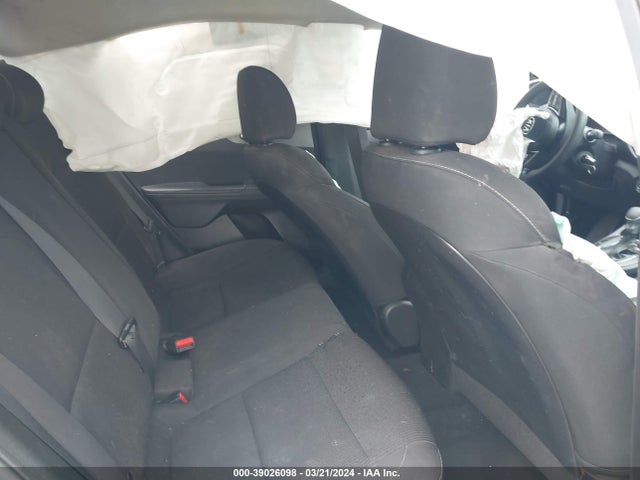 KIA Forte Lxs 2019 3KPF24AD3KE120723 Image 8