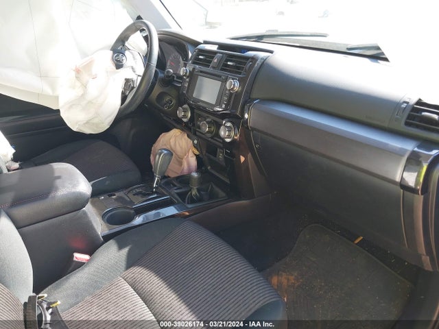 Toyota 4runner Trail 2016 JTEBU5JR7G5315099 Image 5