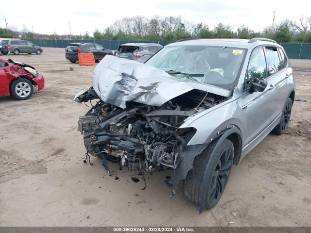 3VV2B7AX0LM114090 Volkswagen Tiguan 2.0t Se/2.0t Se R-line Black/2.0t Sel