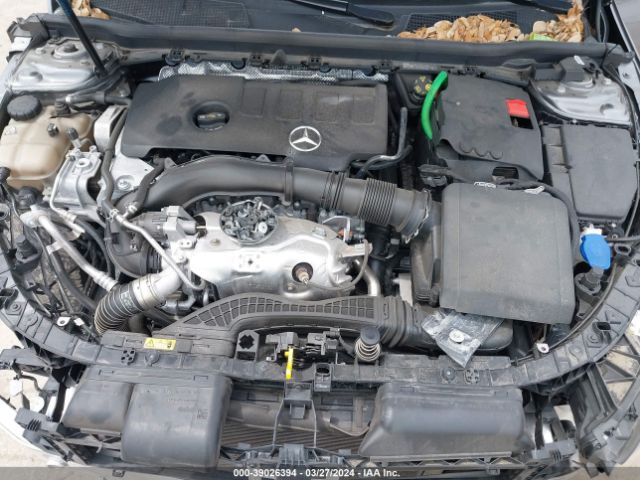 WDD3G4FB5KW013549 Mercedes-Benz A 220 4matic
