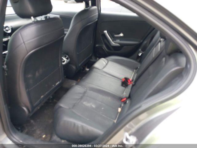 WDD3G4FB5KW013549 Mercedes-Benz A 220 4matic