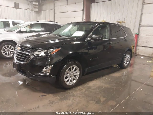 Chevrolet EQUINOX LT 2018 3GNAXSEV6JL106111 Image 2