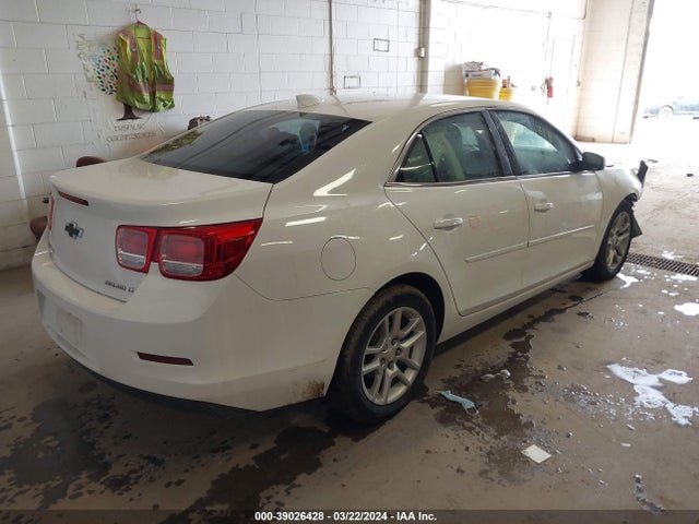 Chevrolet MALIBU 1LT 2015 1G11C5SL4FF351203 Image 4