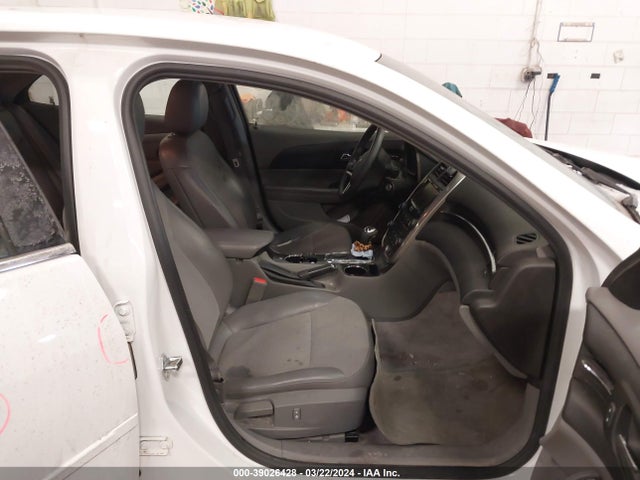 Chevrolet MALIBU 1LT 2015 1G11C5SL4FF351203 Image 5