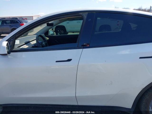 5YJYGDEF0LF011931 Tesla Model Y Long Range Dual Motor All-wheel Drive/performance Dual Motor All-wheel Drive