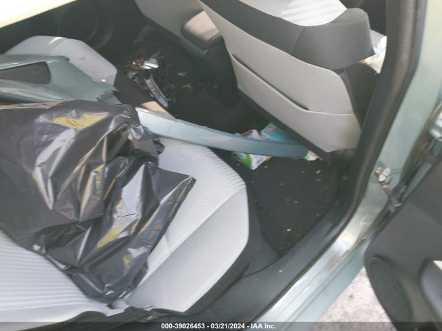 Toyota Prius Two 2016 JTDKBRFUXG3526663 Image 8