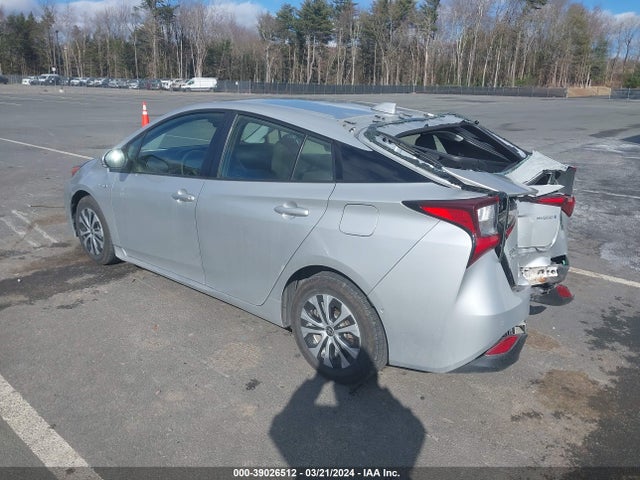 Toyota Prius Le Awd-e 2022 JTDL9MFUXN3037020 Image 3