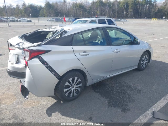 Toyota Prius Le Awd-e 2022 JTDL9MFUXN3037020 Image 4