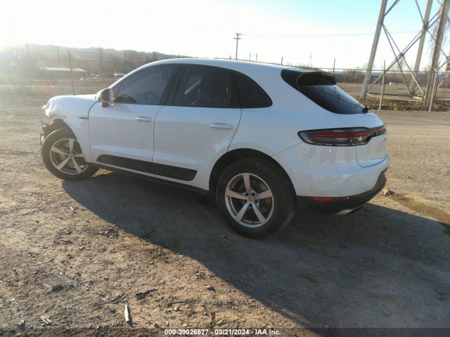 2021 PORSCHE MACAN WP1AA2A58MLB03533 Photo 2