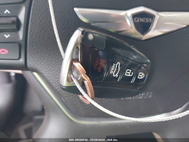 Hyundai Genesis 3.8 2015 KMHGN4JE4FU052701 Image 11