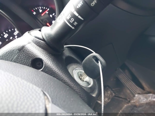 KIA SOUL + 2016 KNDJP3A58G7820002 Image 11