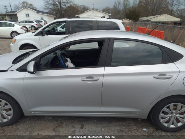 Hyundai ACCENT SE 2019 3KPC24A33KE043829 Image 13