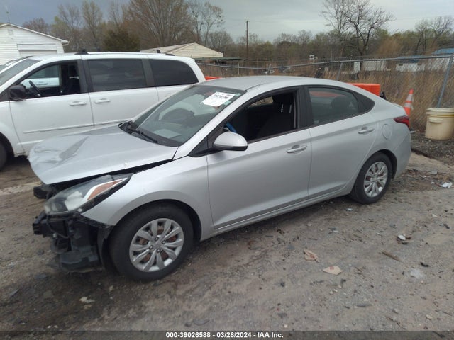 Hyundai ACCENT SE 2019 3KPC24A33KE043829 Image 2