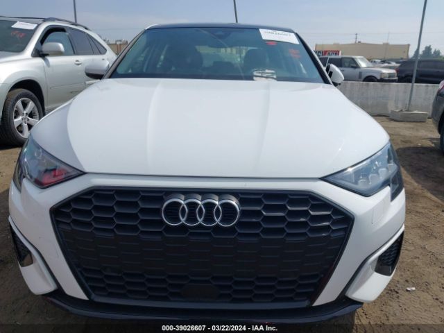 WAUAUDGY1NA098644 Audi A3 Premium 40 Tfsi Front-wheel Drive S Tronic