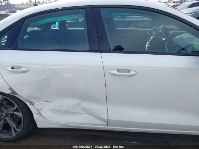 WAUAUDGY1NA098644 Audi A3 Premium 40 Tfsi Front-wheel Drive S Tronic