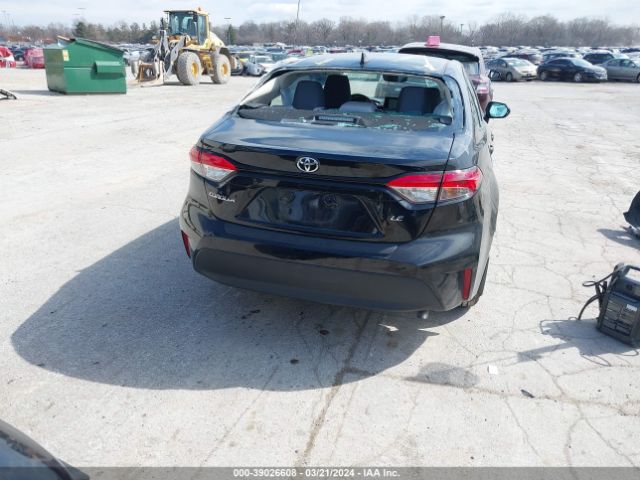 5YFB4MDE3RP127404 Toyota COROLLA LE