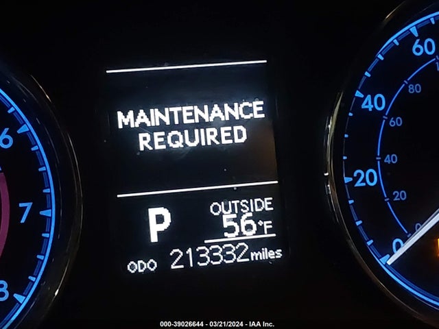 Toyota COROLLA LE 2018 2T1BURHE5JC018907 Image 15