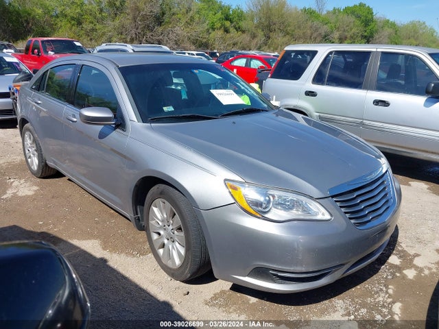 Chrysler 200 LX 2014 1C3CCBAB8EN141428 Image 1