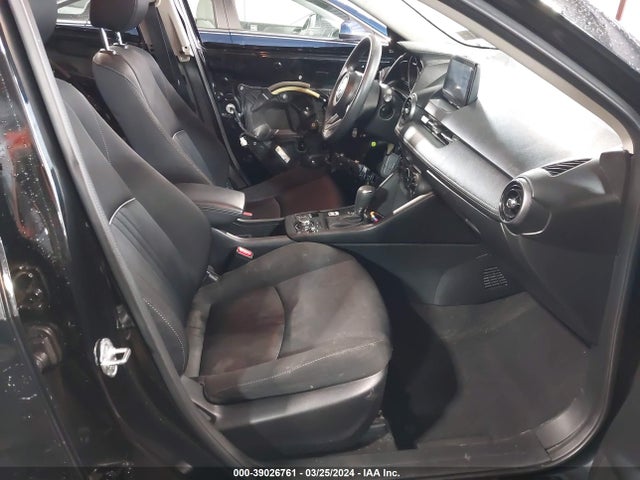 JM1DKFB72K1417450 Mazda Cx-3 Sport